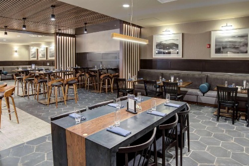 DoubleTree by Hilton Harrisonburg image 18