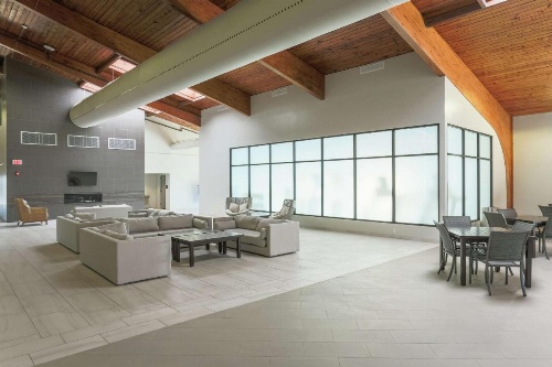 DoubleTree by Hilton Harrisonburg image 24